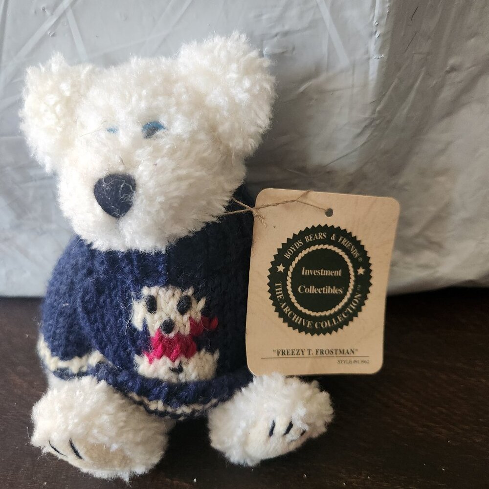 "Freezy T. Frostman" *Retired* Boyds Bear